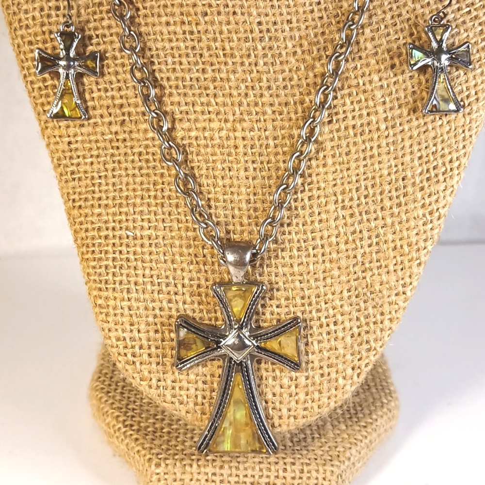 Silvertone Cross Pendant Necklace and Peirced Earrings